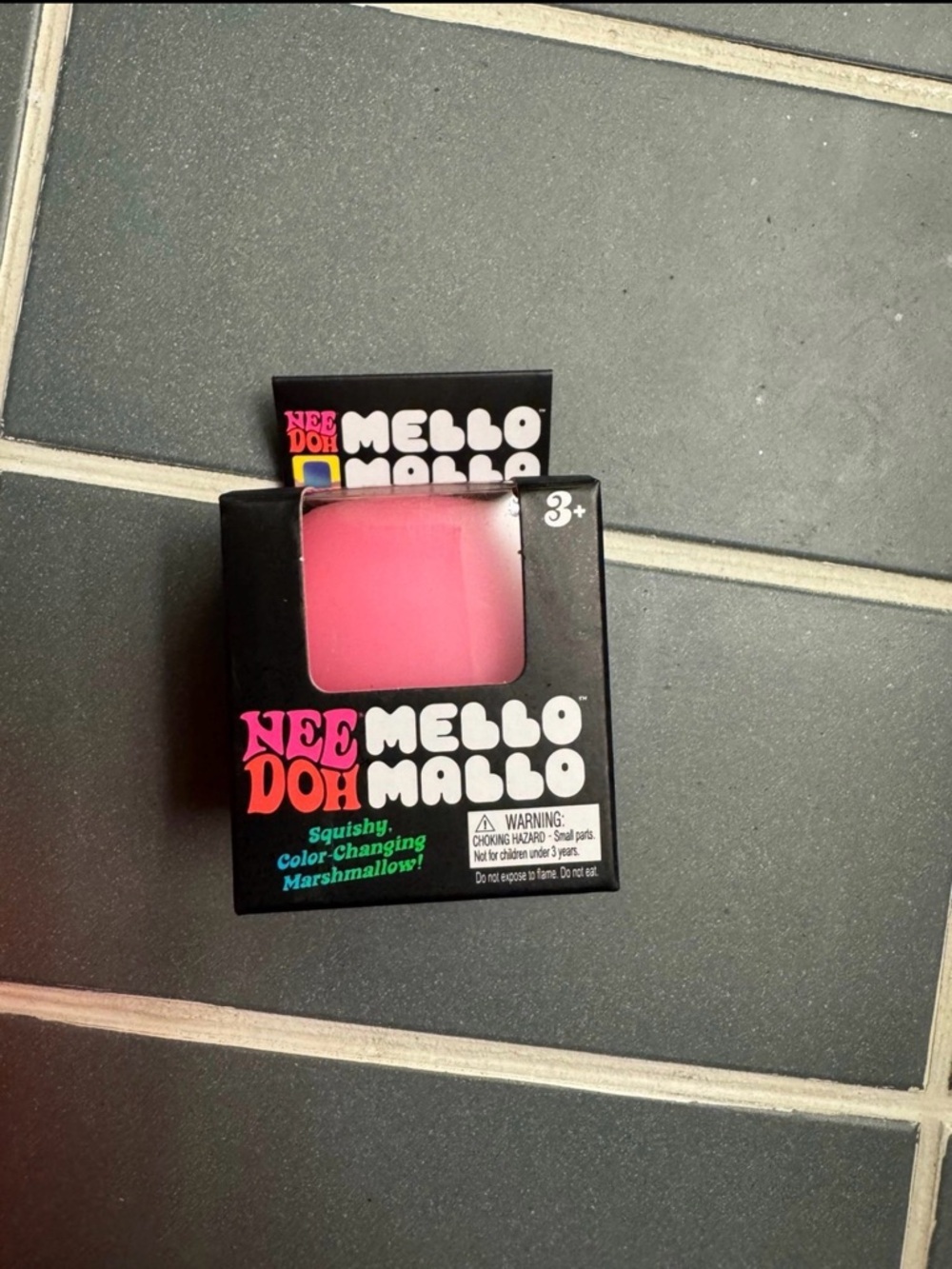 NeeDoh Mello Mallo Color-Changing Marshmallow Toy - Pink